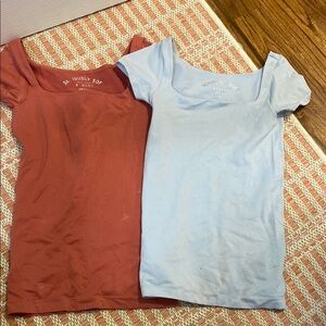 Set of Two Square Neck T-Shirts in Rust and Light Blue